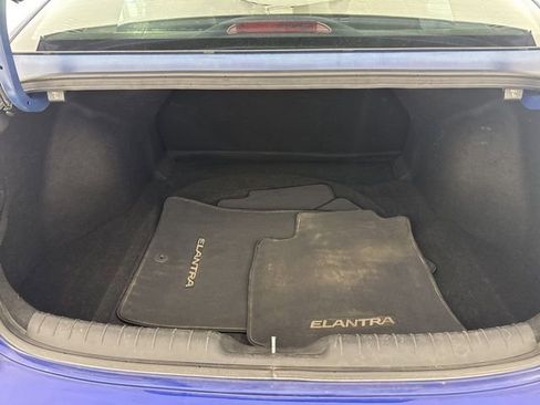 Used 2021 Hyundai Elantra SEL FWD image 25
