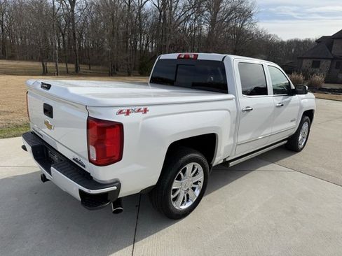 Used 2017 Chevrolet Silverado 1500 High Country image 5