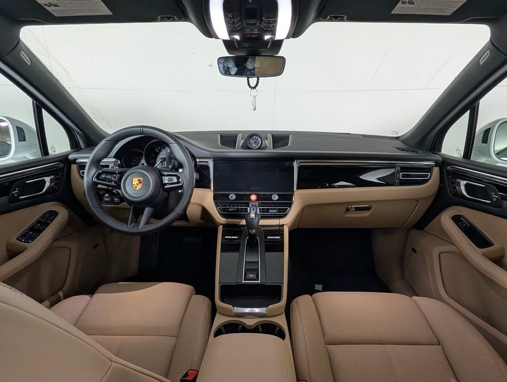 New 2026 Porsche Macan AWD/4WD image 20