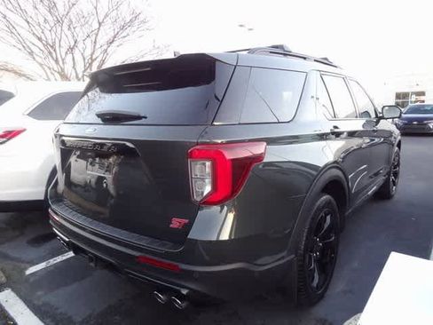 Used 2023 Ford Explorer ST w/ Equipment Group 401A image 4