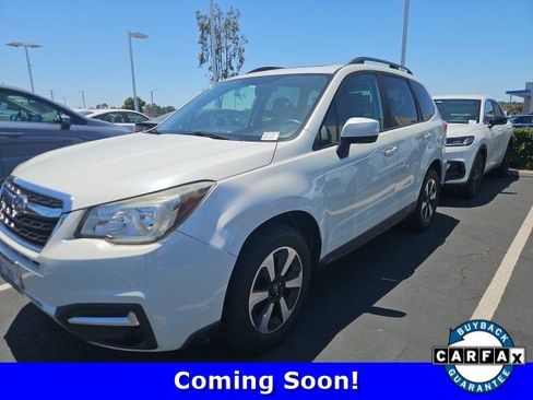 Used 2017 Subaru Forester 2.5i Premium w/ All-Weather Package AWD/4WD image 1