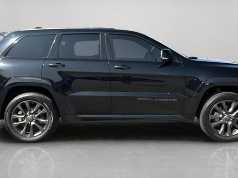 Used 2018 Jeep Grand Cherokee High Altitude image 4