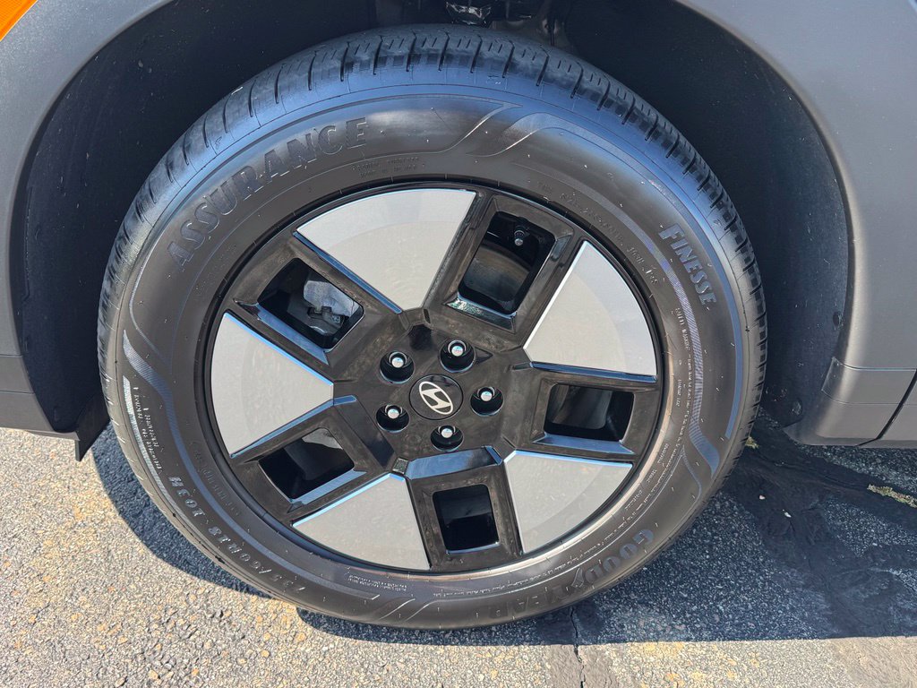 Certified 2026 Hyundai Santa Fe SE AWD/4WD image 37