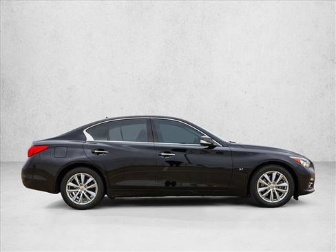 Used 2015 INFINITI Q50 2.0t w/ Moonroof Package image 4