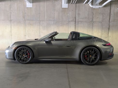 Used 2026 Porsche 911 Targa 4 GTS AWD/4WD image 2
