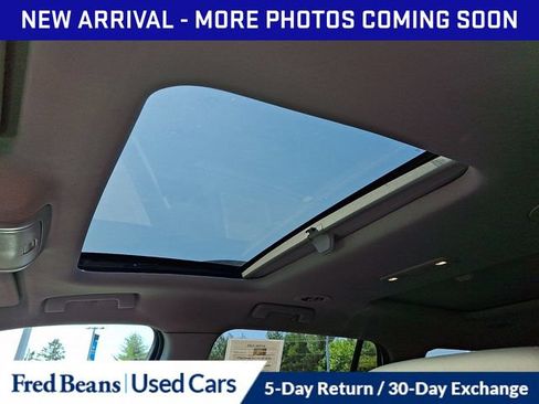 Used 2018 GMC Acadia SLT AWD/4WD image 21