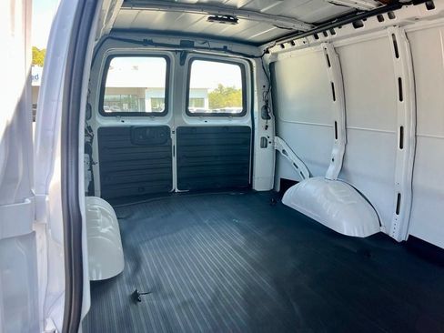New 2026 Chevrolet Express 2500 Extended w/ Driver Convenience Package RWD image 9