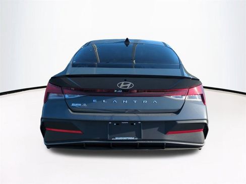 New 2026 Hyundai Elantra Sport image 6