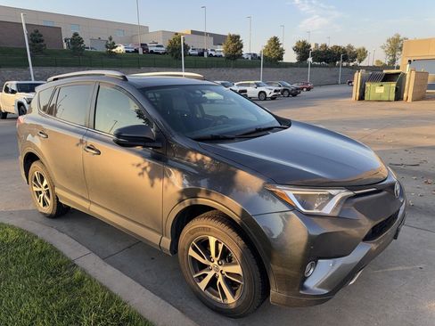 Certified 2016 Toyota RAV4 XLE image 6