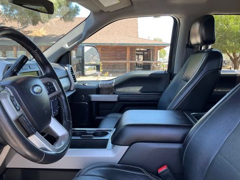Used 2019 Ford F350 Lariat w/ Lariat Value Package AWD/4WD image 41