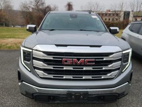 Used 2023 GMC Sierra 1500 SLE image 3