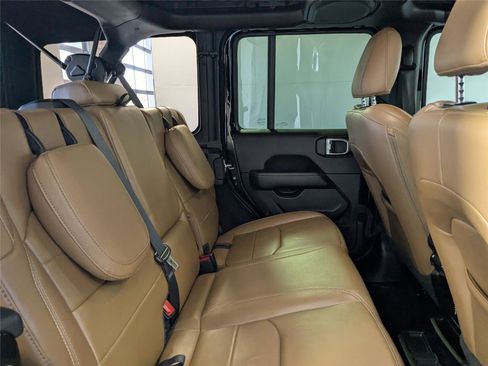 Used 2021 Jeep Wrangler Unlimited Sahara w/ Cold Weather Group image 23