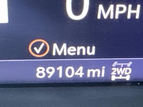 Used 2020 GMC Sierra 1500 SLT image 32