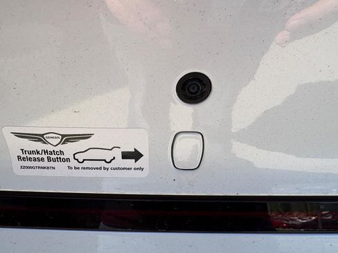 New 2026 Genesis G90 3.5T image 9