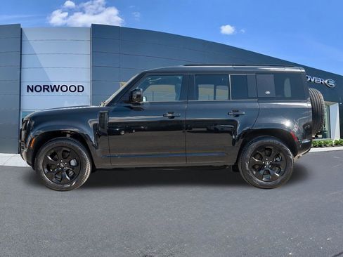 Used 2023 Land Rover Defender 110 X-Dynamic SE AWD/4WD image 7