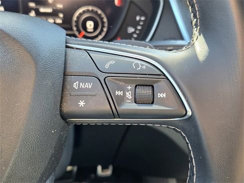 Used 2018 Audi SQ5 Prestige w/ Prestige Package image 26