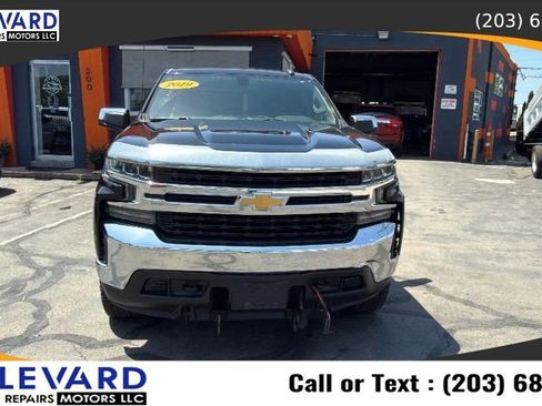 Used 2019 Chevrolet Silverado 1500 LT w/ All-Star Edition AWD/4WD image 3