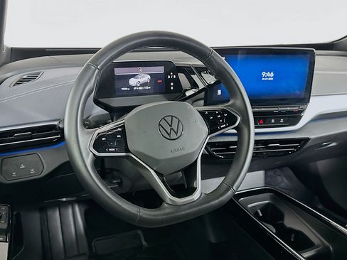 Used 2024 Volkswagen ID.4 2WD image 18