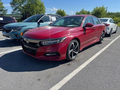Used 2018 Honda Accord Sport image 1