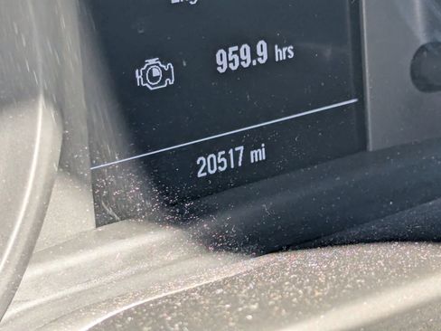 Used 2026 Chevrolet Silverado 1500 Custom image 9