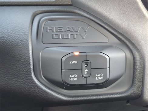 Used 2025 RAM 2500 Big Horn image 24