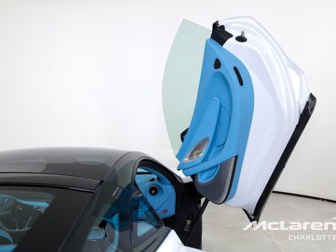 Used 2025 McLaren GTS image 19