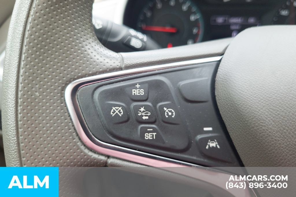 Used 2024 Chevrolet Malibu LT FWD image 29