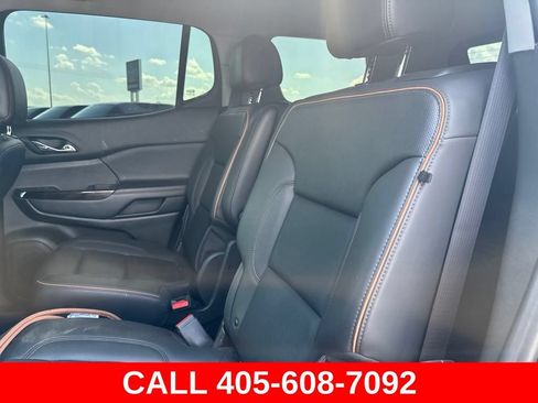Used 2022 GMC Acadia AT4 AWD/4WD image 7