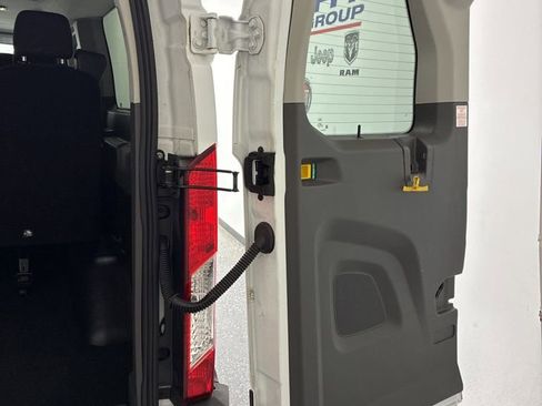 Used 2023 Ford Transit 350 XLT image 7