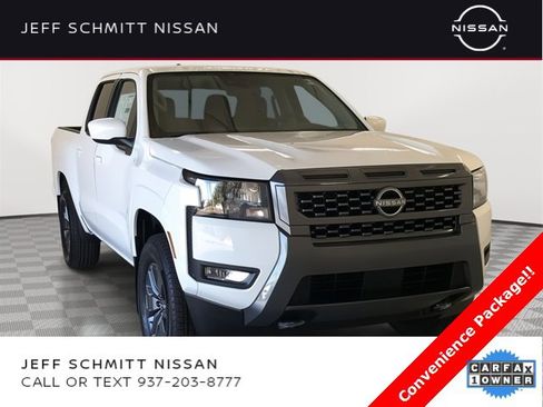 Certified 2025 Nissan Frontier SV w/ SV Convenience Package image 1