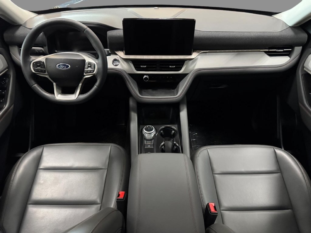 New 2026 Ford Explorer Active w/ Active Comfort Package AWD/4WD image 6