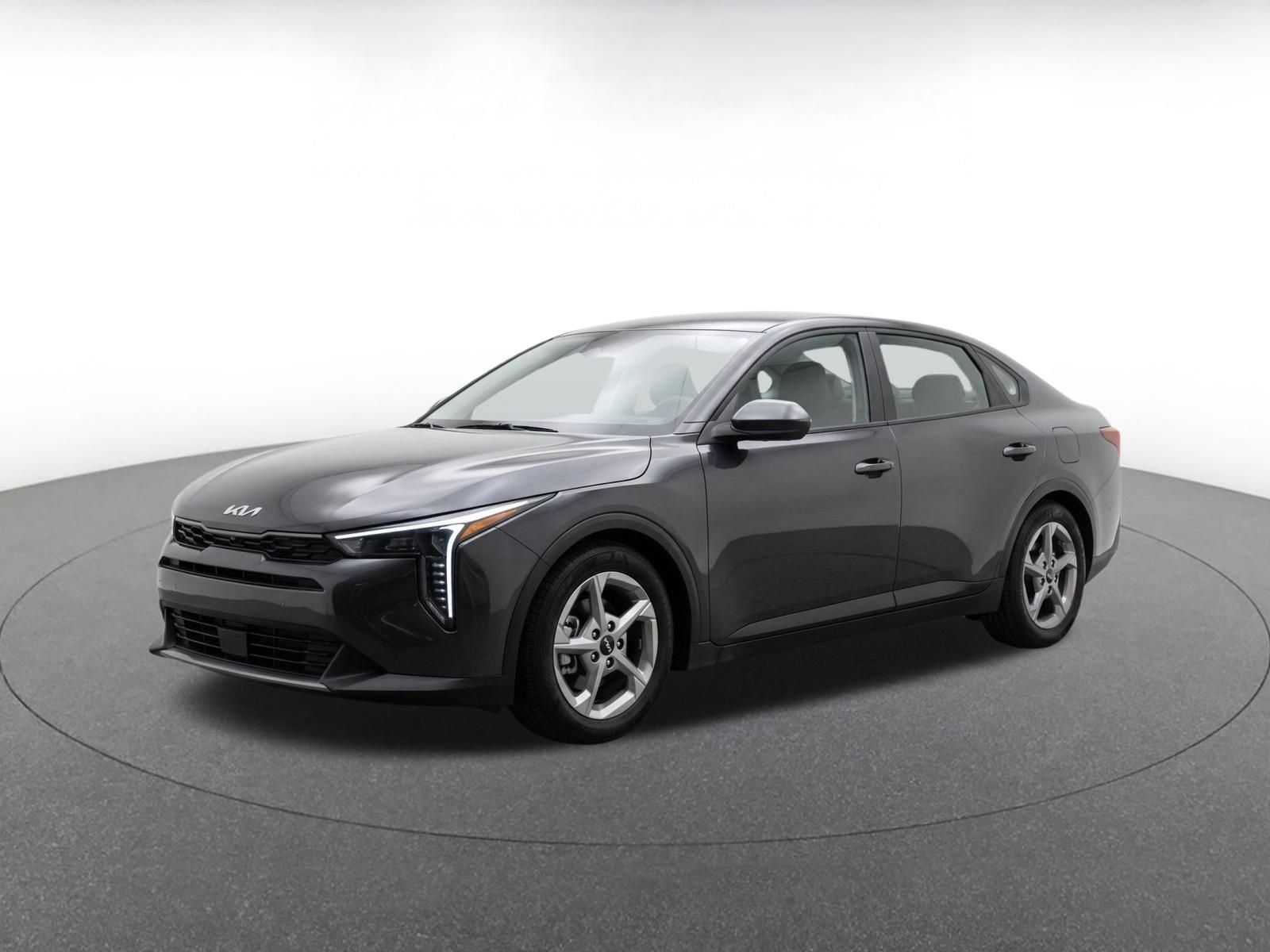 Used 2026 Kia K4 FWD image 3