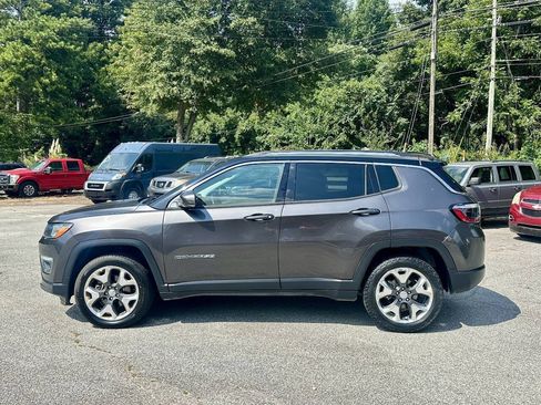 Used 2018 Jeep Compass Limited w/ Navigation Group AWD/4WD image 4