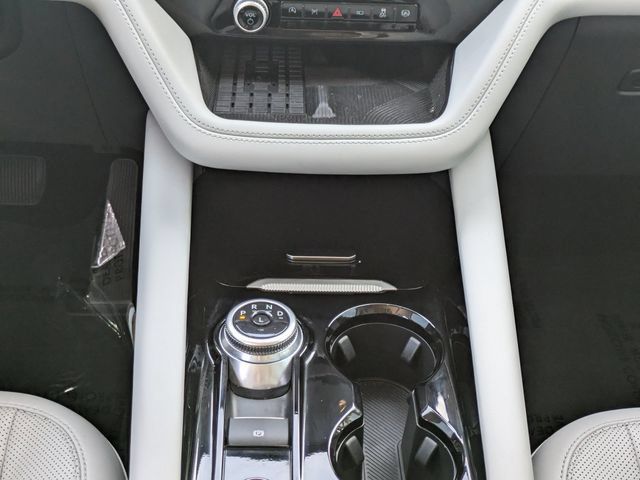 Used 2025 Ford Explorer Platinum w/ Ultimate Package RWD image 19