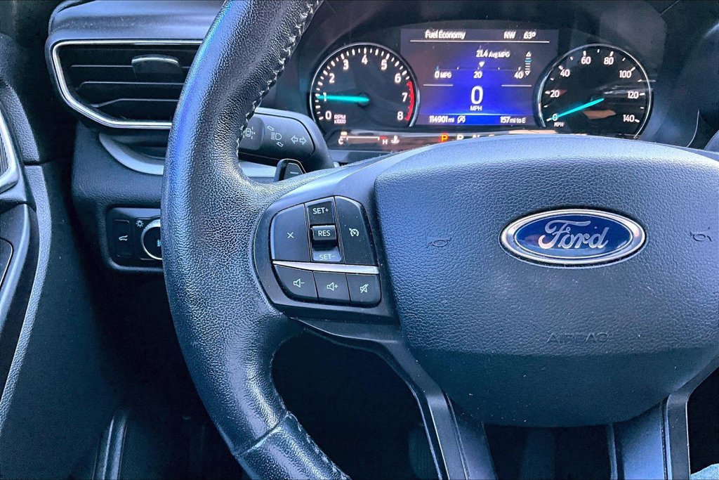 Used 2020 Ford Explorer XLT w/ Equipment Group 202A RWD image 4