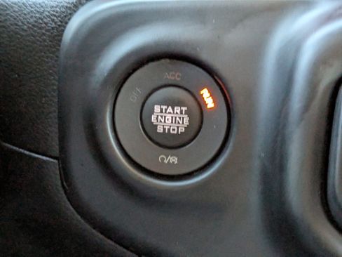 Used 2022 Jeep Wrangler Unlimited Rubicon w/ LED Lighting Group image 36