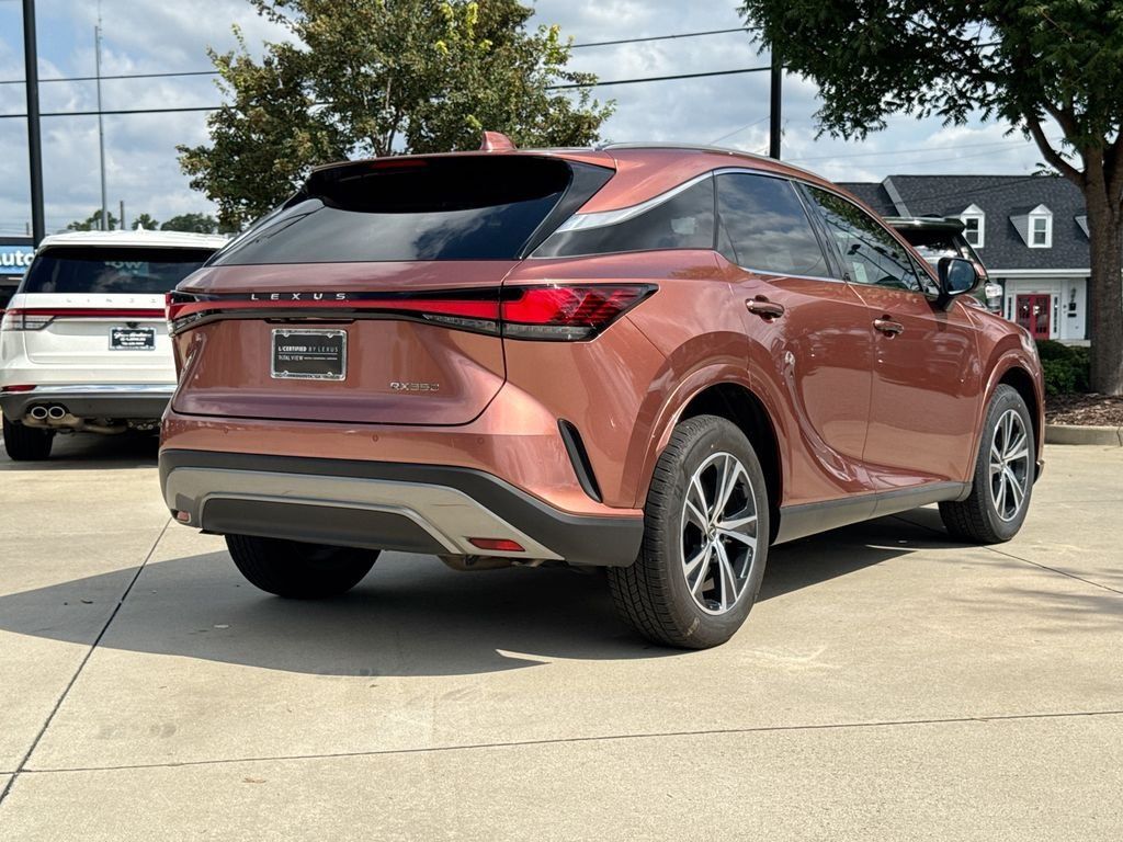 Used 2025 Lexus RX 350 Premium w/ Accessory Package (Z1) FWD image 9