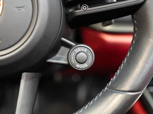 Used 2022 Porsche 911 Carrera GTS image 69