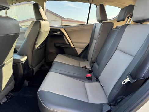 Used 2013 Toyota RAV4 Limited AWD/4WD image 5