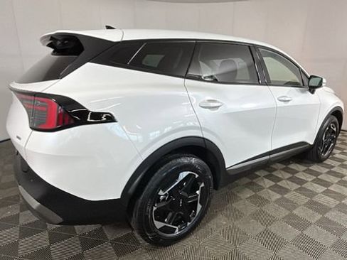 Used 2026 Kia Sportage S AWD/4WD image 3