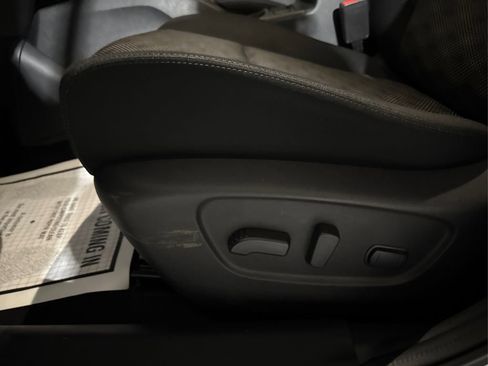 Used 2021 Nissan Rogue Sport SV image 22