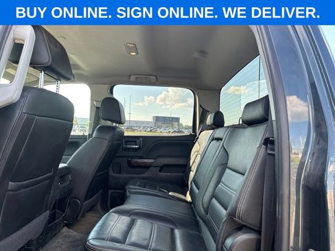 Used 2018 GMC Sierra 3500 SLE w/ SLE Preferred Package AWD/4WD image 11