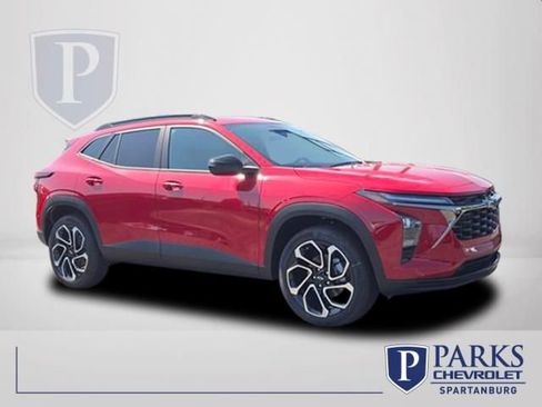 New 2026 Chevrolet Trax RS w/ Sunroof Package FWD image 1