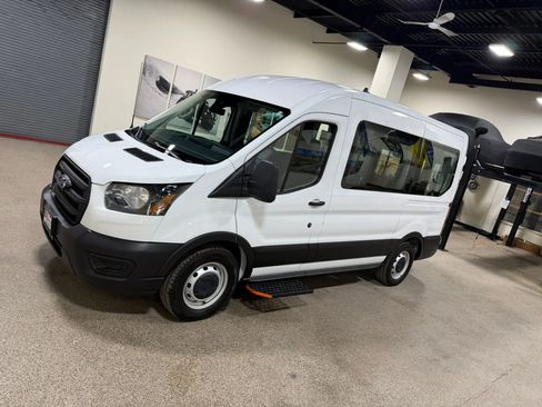 Used 2020 Ford Transit 150 Medium Roof RWD image 10