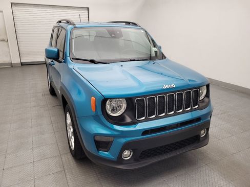 Used 2021 Jeep Renegade Latitude FWD image 14