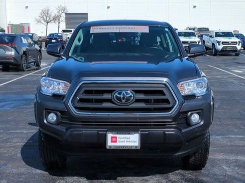 Certified 2022 Toyota Tacoma SR5 image 4