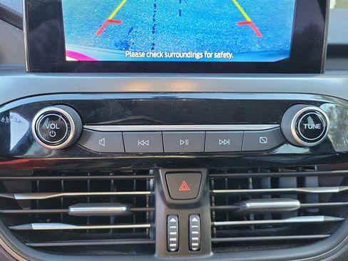 Used 2025 Ford Escape Active image 11