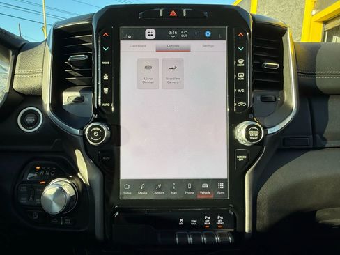 Used 2023 RAM 1500 Laramie image 17