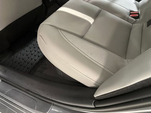 Used 2026 Toyota Camry SE image 22