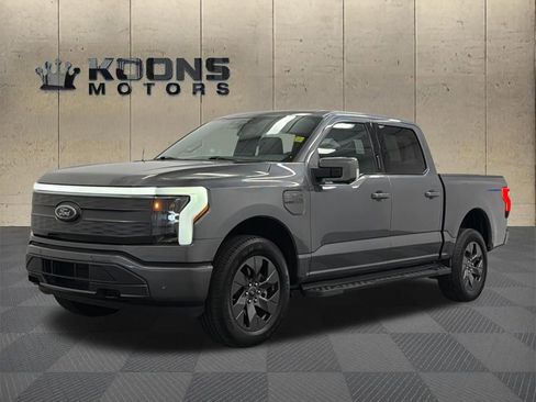 Used 2023 Ford F150 Lightning Lariat w/ Tow Technology Package AWD/4WD image 1